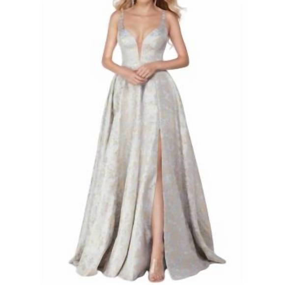 NEW ALYCE PARIS long jacquard a-line dress in light-blue, gold - Picture 1 of 3
